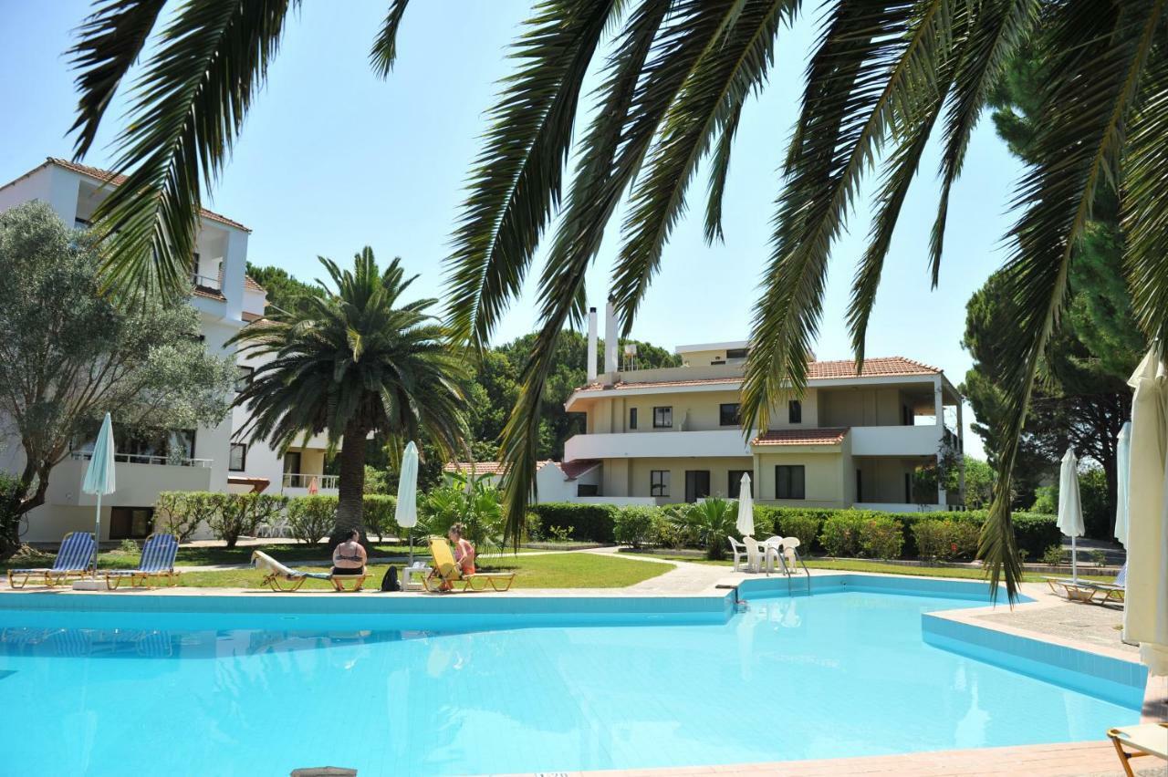 יאליסוס Niki Hotel Apartments מראה חיצוני תמונה